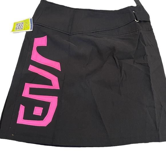 Black and pink utility stretch adjustable raver skirt with pockets - Picture 2 of 8